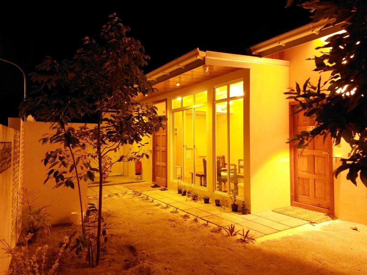 Ayira Maldives Hotel Feridhoo Luaran gambar